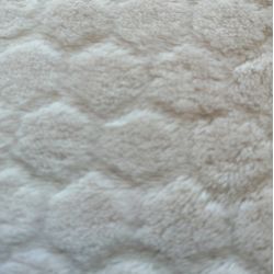 Honeycomb Design Ultrasoft Fabric (V32-240628-K6909)